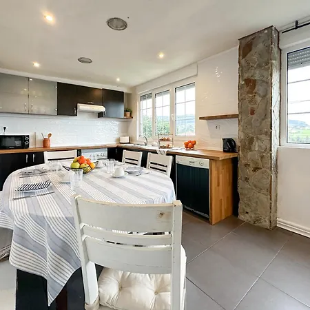 Con Piscina, Jacuzzi Y Vistas Al Mar, A 5 Min Del Puerto De * Cudillero